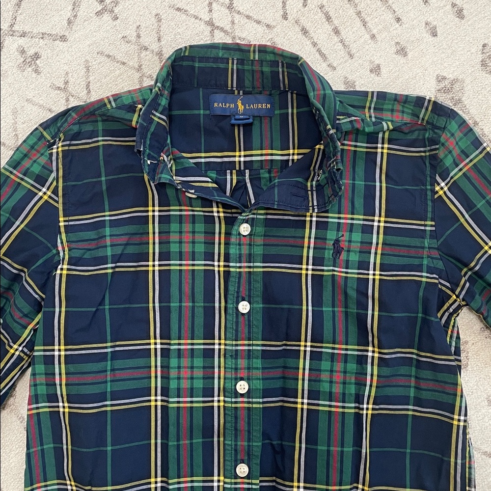 Ralph Lauren Boys button down long sleeve size medium